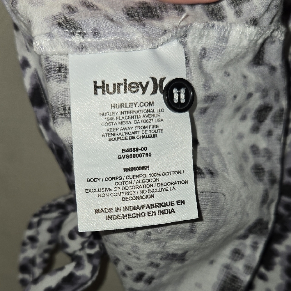 Hurley Black and White Sleeveless Tie-Front Shirt - Picture 6 of 7